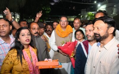 भारतीय जनता पार्टी की सरकार ने लगातार तीसरी बार बस्तियों को बचाने के लिए अध्यादेश लाया और उसकी अवधि बढ़ाई।