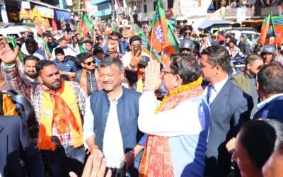 एक ओर भाजपा सरकार बद्रीनाथ केदारनाथ धाम का पुनर्निर्माण कर रहे हैं, और कांग्रेस के नेता मुस्लिम यूनिवर्सिटी बनाने की बात करते हैं:धामी
